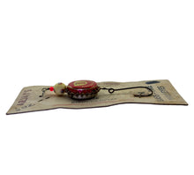 Load image into Gallery viewer, Side View of ARJAY&#39;S &quot;BIG D DREWRYS BEER&quot; 1/3 oz Bottle Cap Fishing Lure
