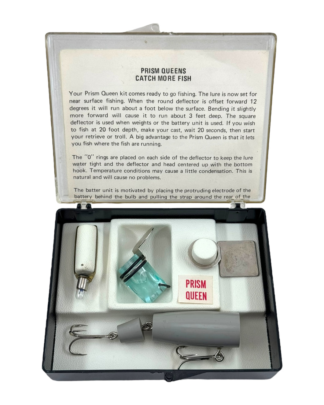 Cover Photo for  PRIZM QUEEN Vintage Mechanical Fishing Lure Kit from Glen Ellyn, Illinois