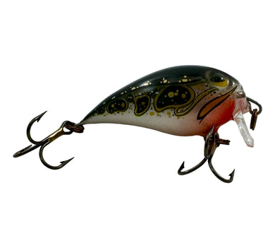 Right Facing View of STORM LURES SUBWART Size 4 Fishing Lure in GREEN FROG. Discontinued Wake Bait for Bass Fishing, Walleye, Crappies, or Perch.