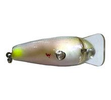 Lade das Bild in den Galerie-Viewer, Belly View of C-FLASH CRANKBAITS Handcrafted Square Bill  Fishing Lure in OLIVE BACK/BLUE SHAD
