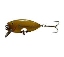 Charger l&#39;image dans la galerie, Left Facing View of FEATHER RIVER LURES BASS-KA-TEER Vintage Fishing Lure in LITTLE GOLDEE
