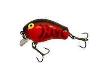 Cargar imagen en el visor de la galería, Left Facing View of BANDIT LURES 1000 SERIES w/ Triple Grip Hooks Fishing Lure in RED CRAWFISH
