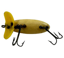 Lade das Bild in den Galerie-Viewer, Belly View of FRED ARBOGAST WW2 Plastic Lip JITTERBUG Fishing Lure in FROG WHITE BELLY. Vintage Topwater.
