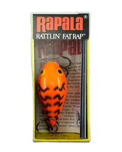 Lade das Bild in den Galerie-Viewer, RAPALA LURES RATTLIN FAT RAP 4 Fishing Lure in ORANGE CRAWDAD
