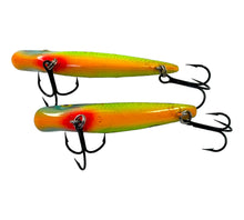 Load image into Gallery viewer, Belly View of VINTAGE Jimmy Houston COTTON CORDELL PRO AUTOGRAPH SUPER SPOT FISHING LURES
