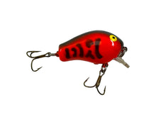 Cargar imagen en el visor de la galería, Right Facing View of BANDIT LURES 1000 SERIES w/ Triple Grip Hooks Fishing Lure in RED CRAWFISH
