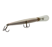 Load image into Gallery viewer, Belly View of BAGLEY BAIT COMPANY Balsa BANG-O 4 Fishing Lure in RAINBOW TROUT
