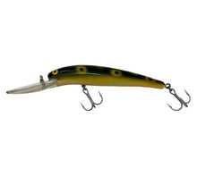 Lade das Bild in den Galerie-Viewer, Left Facing View of BOMBER BAIT COMPANY MODEL 25 A Fishing Lure in FROG. Vintage Bass Crankbait with Screw Tail.
