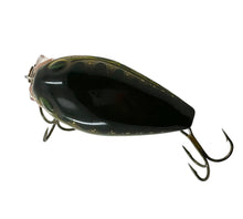 Load image into Gallery viewer, Top View of STORM LURES SUBWART Size 5 Fishing Lure in GREEN FROG
