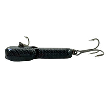 Load image into Gallery viewer, Side View of HEDDON DOWAGIAC BLACK SHORE STINGAREE Fishing Lure

