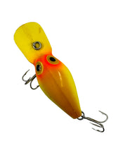 Load image into Gallery viewer, Back View of STORM LURES WIGGLE WART Fishing Lure in CHARTREUSE
