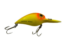 Lade das Bild in den Galerie-Viewer, Side Stamp View of STORM LURES WIGGLE WART Fishing Lure in CHARTREUSE
