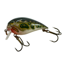 Load image into Gallery viewer, Left Facing View of STORM LURES SUBWART Size 5 Fishing Lure in GREEN FROG
