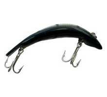 Load image into Gallery viewer, HEDDON PROWLER SPOOK FISHING LURE— Black Scale D
