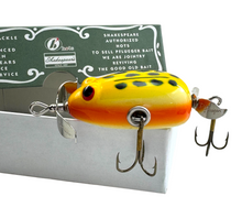 Charger l'image dans la galerie, PFLUEGER KENT FROG FLOATER FISHING LURE + CANOE BOX. YELLOW FROG. L
