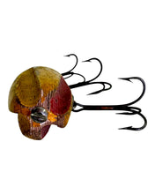 Charger l&#39;image dans la galerie, Wilson Wobbler Muskie Sized Fluted Bait. Antique Hastings Wood Fishing Lure. line tie
