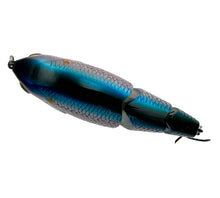 Lade das Bild in den Galerie-Viewer, LUCKY CRAFT FAT SMASHER 90 Fishing Lure in MS AMERICAN SHAD. Dorsal
