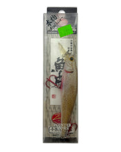 Charger l&#39;image dans la galerie, LUCKY CRAFT REAL SKIN POINTER 100 RS Fishing Lure in CHARTREUSE SHAD. Real Fish Skin Bait.
