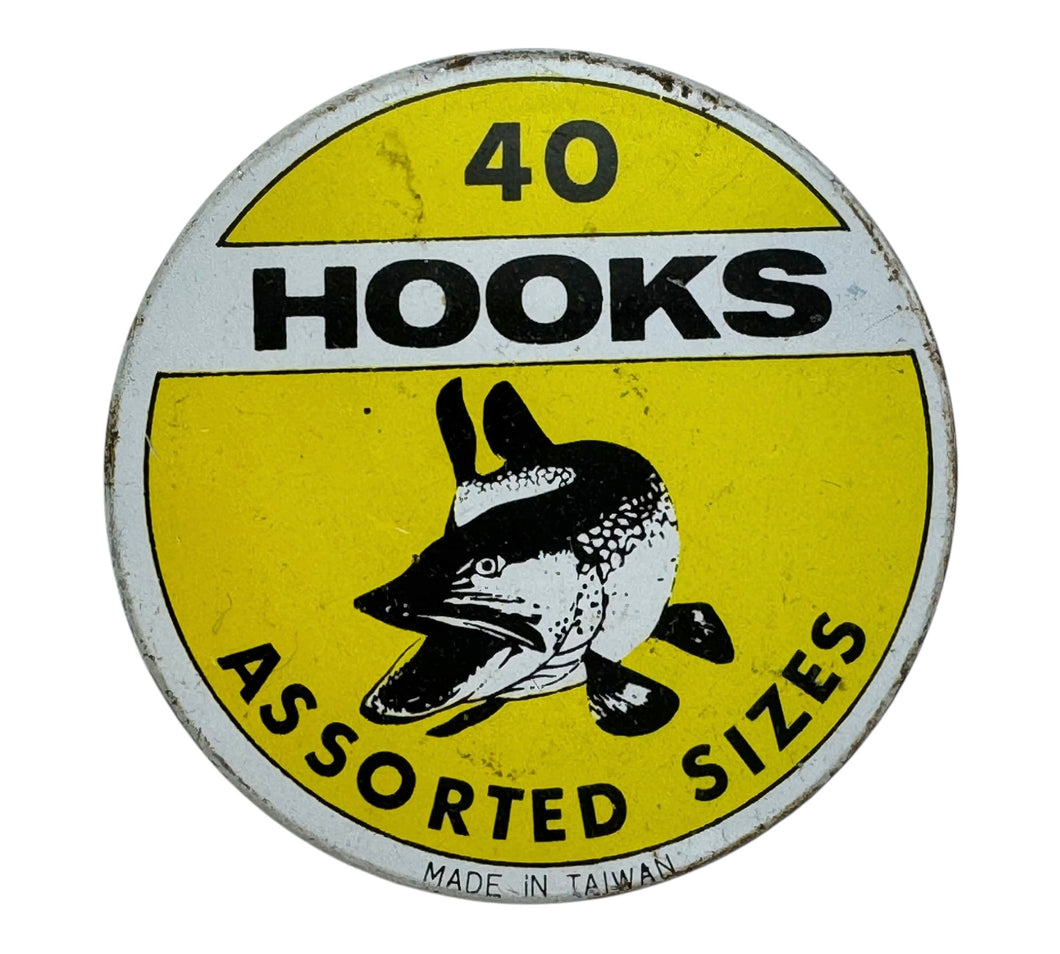 TAIWAN 40 HOOKS ASSORTED SIZES FISHING HOOK TIN VINTAGE PIKE GRAPHICS TAIWAN 40 HOOKS ASSORTED SIZES FISHING HOOK TIN VINTAGE PIKE GRAPHICS