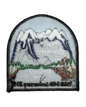 Load image into Gallery viewer, NORTH CASCADES COMPLEX NATIONAL PARK WASHINGTON TRAVEL SOUVENIR back
