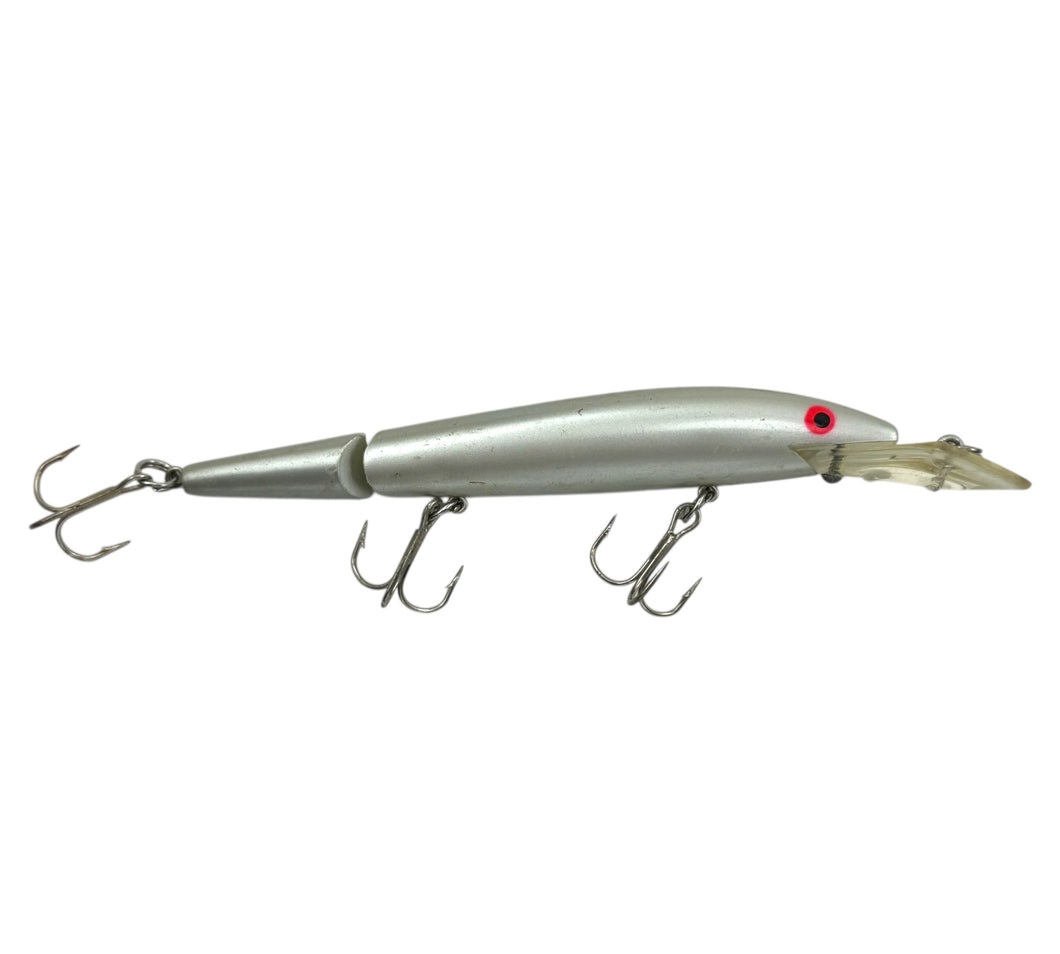 REBEL FASTRAC JOINTED MINNOW VINTAGE FISHING LURE IN SILVER SHADOW R