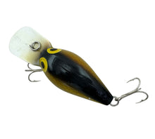 Charger l&#39;image dans la galerie, STORM LURES V-4 WIGGLE WART . Old Crankbait in YELLOW SCALE D

