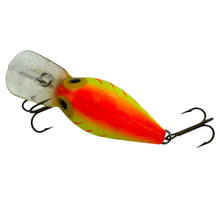 Cargar imagen en el visor de la galería, STORM LURES WIGGLE WART Fishing Lure in CHARTREUSE FLUORESCENT RED HERRINGBONE. Vintage Deep Diver Crankbait. D
