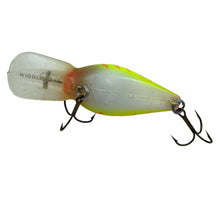 Cargar imagen en el visor de la galería, STORM LURES WIGGLE WART Fishing Lure in CHARTREUSE FLUORESCENT RED HERRINGBONE. Vintage Deep Diver Crankbait. V

