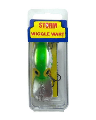 STORM LURES WIGGLE WART CRANKBAIT. V-149 METALLIC SILVER LIME GREEN Herringbone.