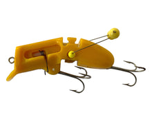 Load image into Gallery viewer, Left Facing View of PRETZ-L-LURE Mechanical Fishing Lure from AN-O-MATED LURE COMPANY
