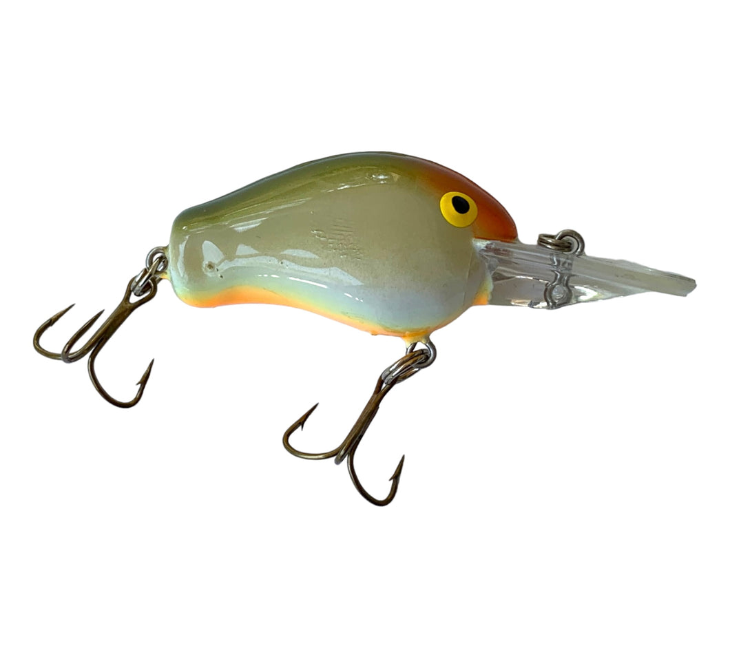 Right Facing View of PRADCO Era BANDIT LURES 1100 SERIES Fishing Lure in 22 PARROT. For Sale Online at Toad Tackle.