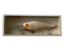 Load image into Gallery viewer, Boxed View of RAPALA SHAD RAP RS RATTLIN Fishing Lure in PEARL WHITE
