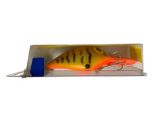 Load image into Gallery viewer, Additional Side View of STORM LURES MAG WART Fishing Lure in BROWN SCALE CRAWDAD
