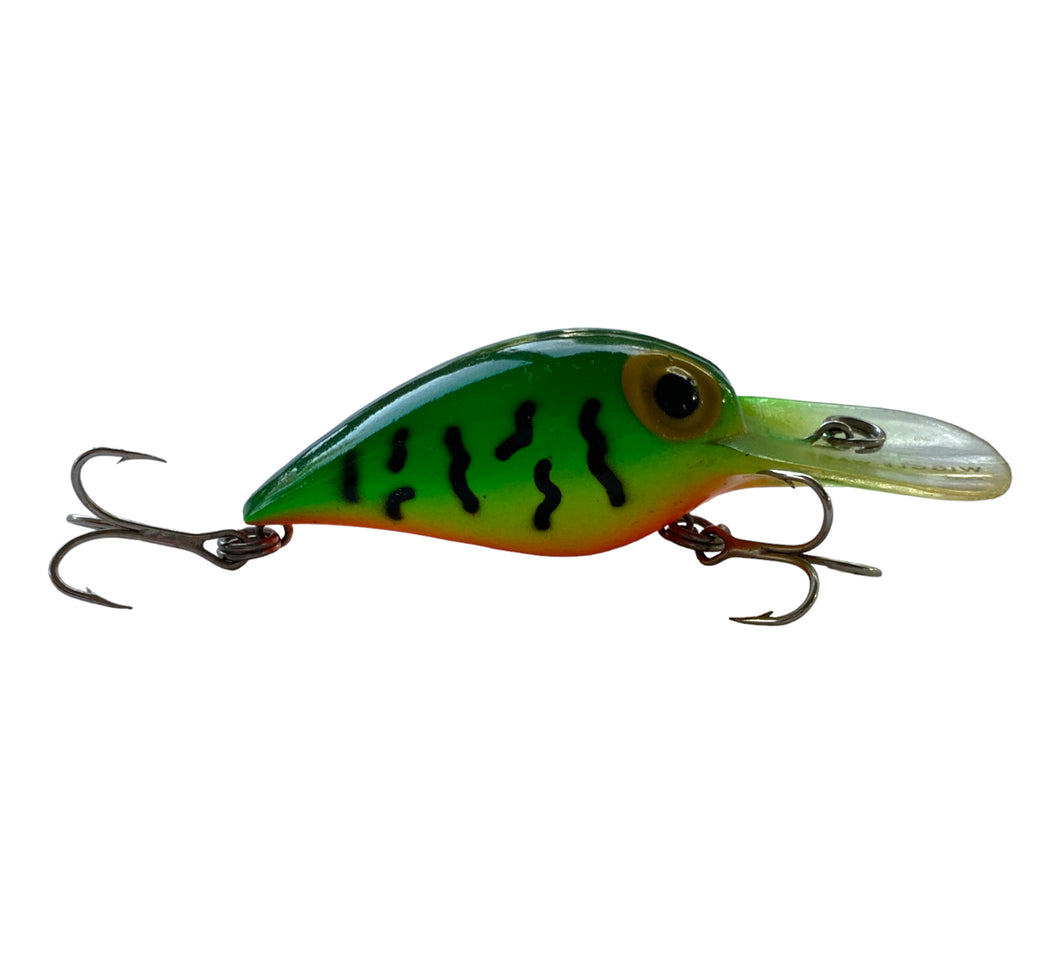 Right Facing View of STORM LURES WIGGLE WART Fishing Lure in HOT TIGER