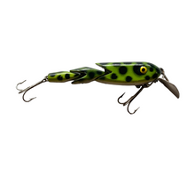 Charger l&#39;image dans la galerie, Right Facing View of The GEN-SHAW BAIT Vintage Fishing Lure in FROG
