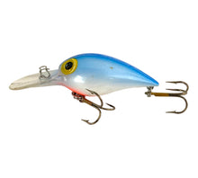 Load image into Gallery viewer, Left facing View of STORM LURES WIGGLE WART Fishing Lure in PEARL, BLUE BACK, RED THROAT. Available at Toad Tackle.
