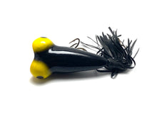 Load image into Gallery viewer, Top View of LEGEND LURES Bug Eyed Popper Fishing Lure in BLACK &amp; YELLOW. Largemouth Bass Size.
