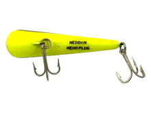 Load image into Gallery viewer, Belly Stamp View of HEDDON HEDD PLUG 8800 Series Fishing Lure in YELLOW GREEN FLUORESCENT aka CHARTREUSE MULLET
