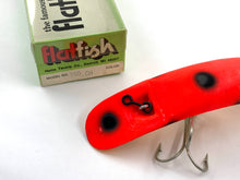 Lade das Bild in den Galerie-Viewer, Box Code View of HELIN TACKLE COMPANY FAMOUS FLATFISH Fishing Lure
