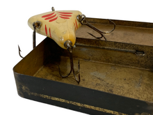 Load image into Gallery viewer, Back or Tail View of HOWE&#39;S VACUUM BASS BAIT Antique Wood Fishing Lure w/ Original Tin

