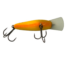 Lade das Bild in den Galerie-Viewer, Belly View of Discontinued JACKALL #14 BLING 55 Fishing Lure in MS PUNK LINE. For Sale at Toad Tackle.
