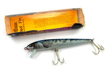 Load image into Gallery viewer, Cotton Cordell REDFIN Saltwater Stout Saltwater Fishing Lure • Color # 1021
