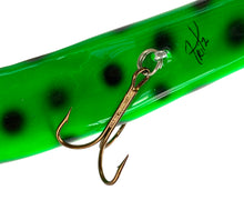 Lade das Bild in den Galerie-Viewer, Bottom &amp; Close-Up View of FRITZ Artist Signature of WISCONSIN MADE • FRED A. BOHN CUSTOM MADE ALL WOOD CEDAR MUSKIE LURES in GREEN FROG
