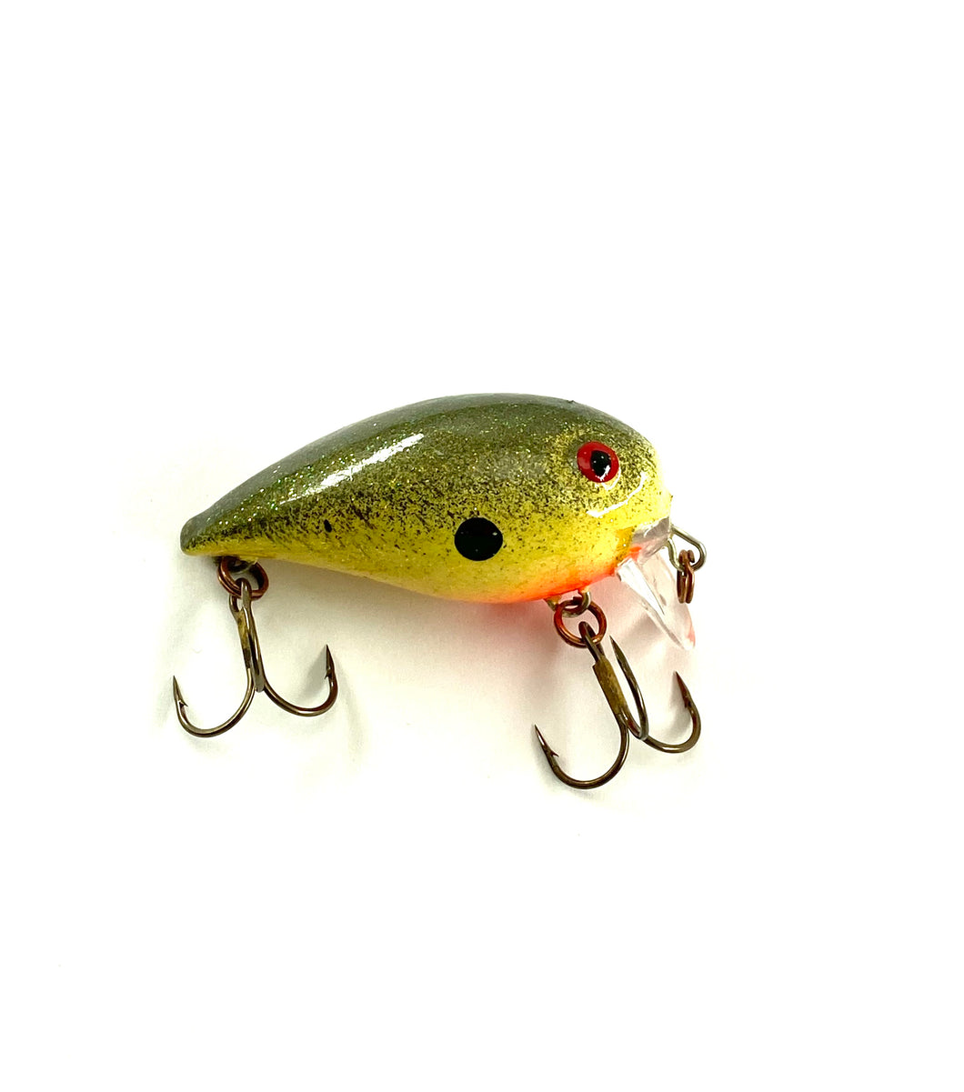 Right Facing View of CUSTOM PAINTED STORM LURES Size 7 SUB WART Fishing Lure