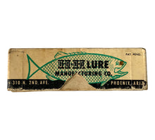 Lade das Bild in den Galerie-Viewer, H &amp; H LURE MANUFACTURING COMPANY of Phoenix Arizona SCORPION Fishing Lure Box w/ Original Papers. For Sale at Toad Tackle.

