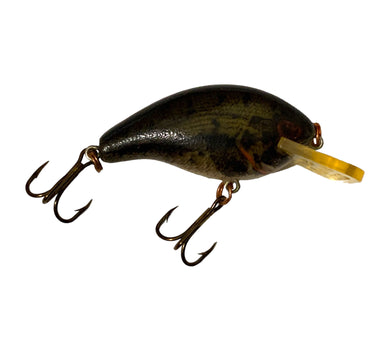Old lure vintage Rebel g finish lure for Big Bass fishing. Super looking  lure.