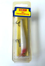 Load image into Gallery viewer, Toad Tackle • ToadTackle.net • ToadTackle.co • ToadTackle.us •  SPECIAL PRODUCTION • STORM Jr Thunderstick SP Fishing Lure • PEARL/RED HEAD
