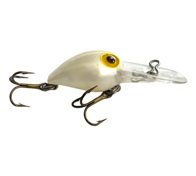 Right Facing View of Unmarked STORM LURES Wee Wart Fishing Lure in PURE PEARL. Available at Toad Tackle.
