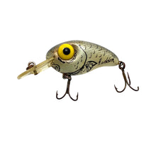Lade das Bild in den Galerie-Viewer, Left Facing View of Vintage Heddon Popeye Hedd Hunter Fishing Lure in NATURAL SHAD
