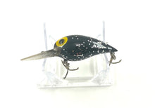 Load image into Gallery viewer, Vintage STORM V71 MICHAEL JACKSON Wiggle Wart Fishing Lure • BLACK/GLITTER
